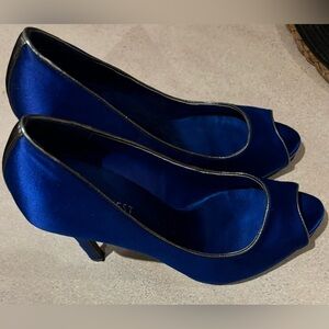 👠Nine West heels, blue satin.